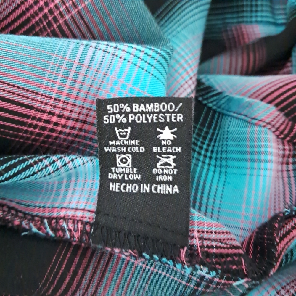 Women's Dixxon Shreddy Plaid  Button Down Shirt - Picture 10 of 10